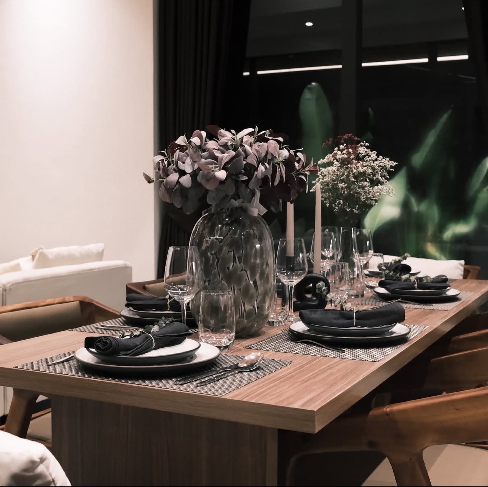 Aileen Villas Naithon Hills showroom living room